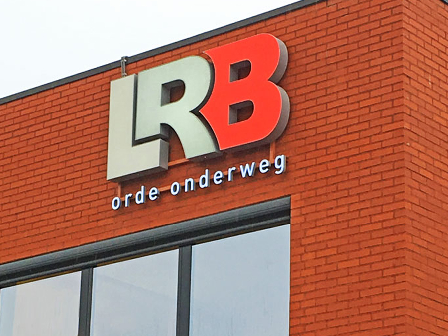 3D letters, lichtreclame, doosletters, freesleters, gevelleters, verlichtte doosletters, blokletter