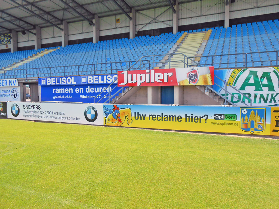 reclamezuil toerisme verlicht